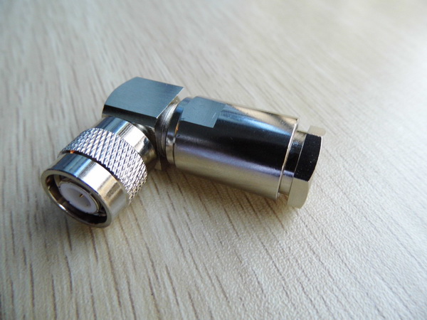 TNC Male Right Angle Connector For LMR400 Cable